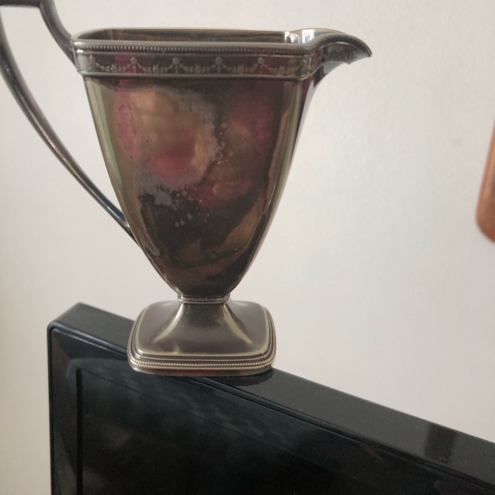 Elegant Silver Creamer 1847 Rogers Brothers